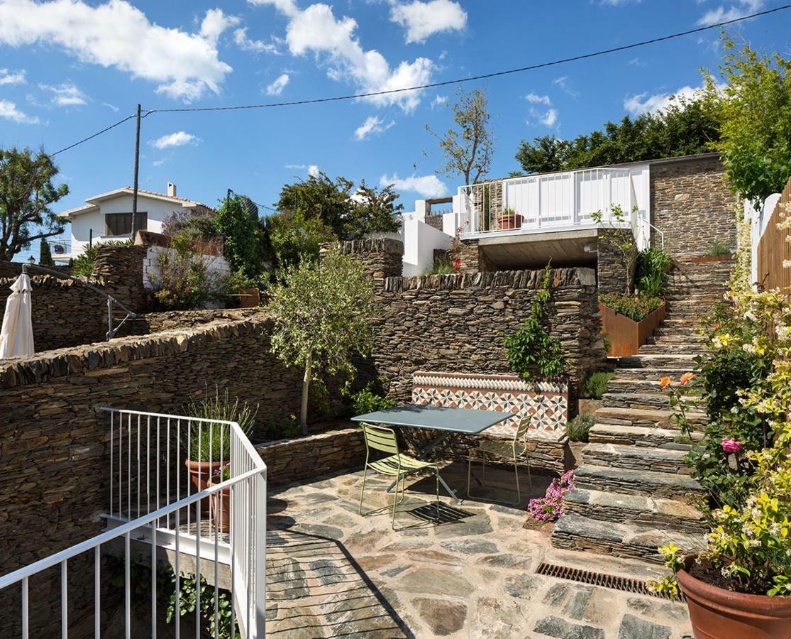 Vila Centric Townhouse With Sea View - Casa Marta Cadaqués Exteriér fotografie